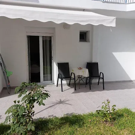 Apartman Marina's *